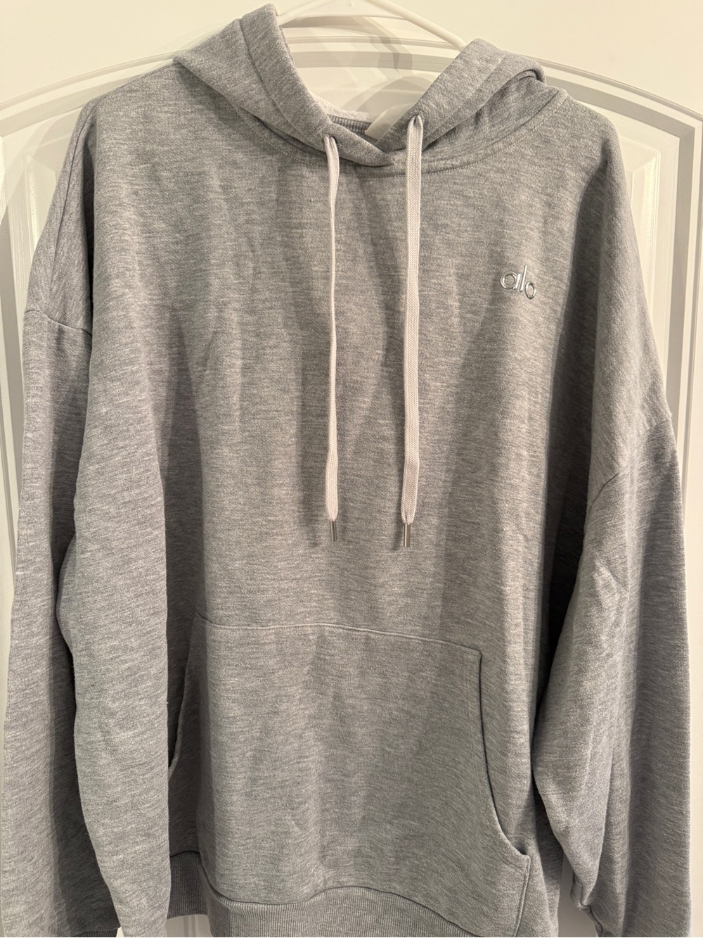 ALO Yoga Light Gray Men's Pullover Hoodie